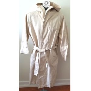 Gap trench coat